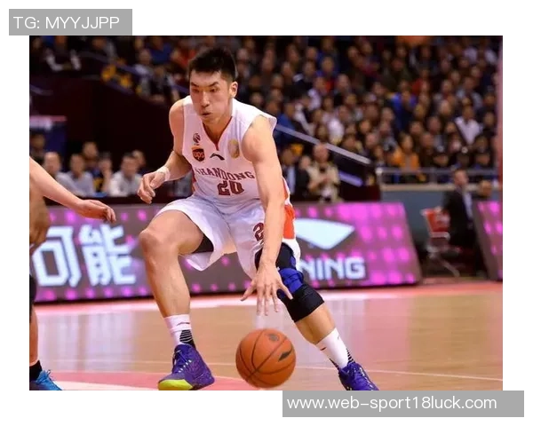 山东男篮热身赛惜败美国肯塔基传奇队陶汉林王岚嵚表现抢眼 山东男篮热身赛惜败美国肯塔基传奇队陶汉林王岚嵚表现抢眼